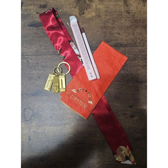 Curated Bundle - Picture 1 of 4